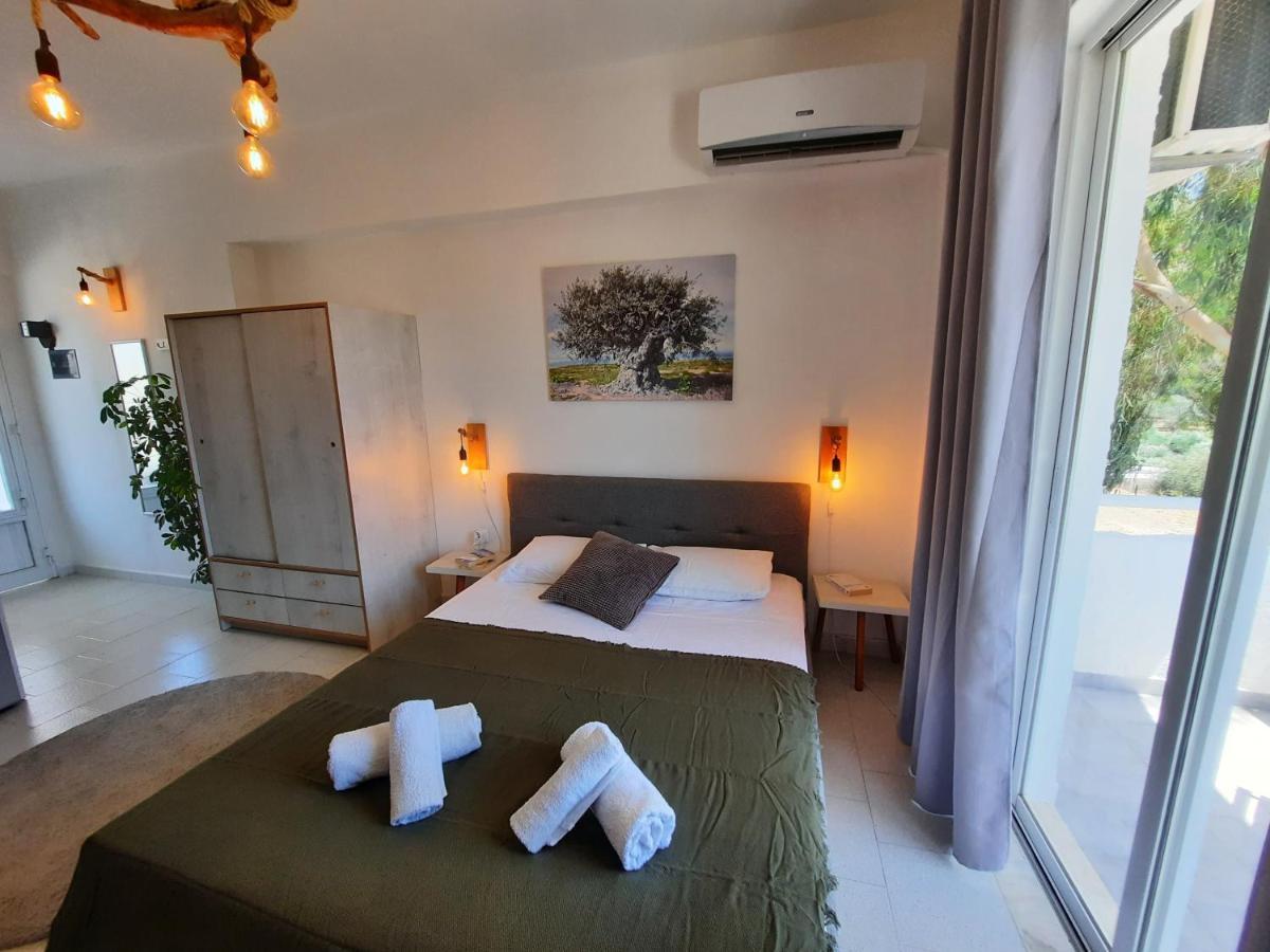Elia Boutique Studios Kalithies Luaran gambar